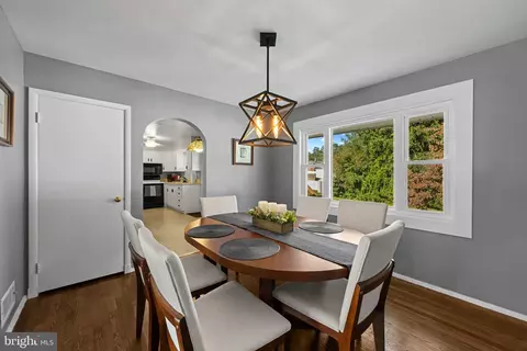Dining - 4226 Darleigh Rd, Nottingham, MD 21236 photo 2 of 2