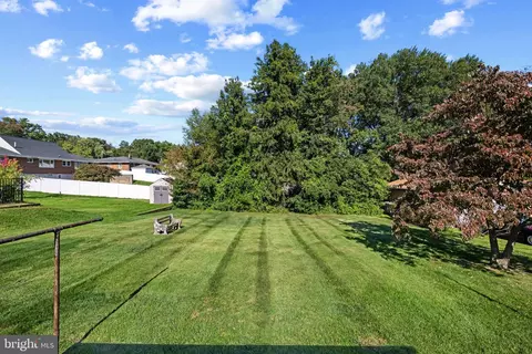 Exterior - 4226 Darleigh Rd, Nottingham, MD 21236 photo 5 of 9