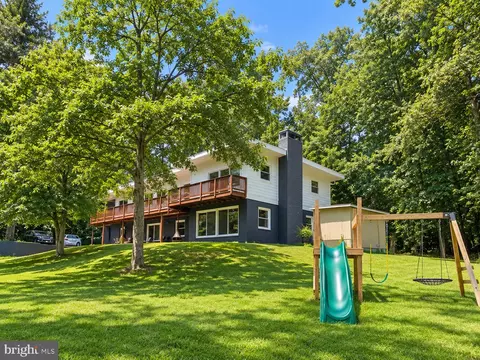 13851 Thornton Mill Rd, Sparks, MD 21152