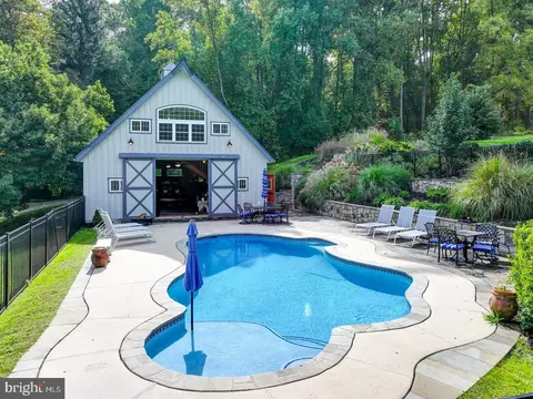 Exterior - 12801 Harford Rd, Hydes, MD 21082 photo 6 of 19