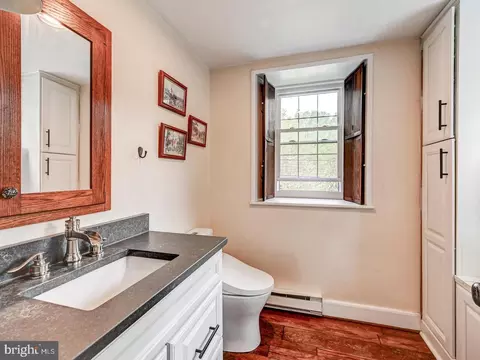 Bath - 12801 Harford Rd, Hydes, MD 21082 photo 1 of 4