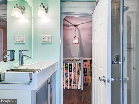 Bath - 12801 Harford Rd, Hydes, MD 21082 photo 4 of 4