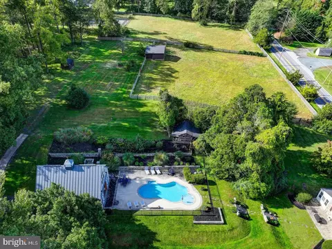 Exterior - 12801 Harford Rd, Hydes, MD 21082 photo 15 of 19