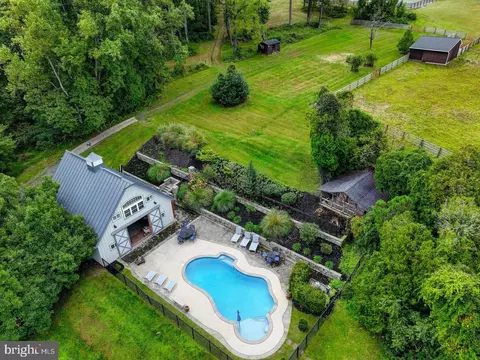 Exterior - 12801 Harford Rd, Hydes, MD 21082 photo 16 of 19