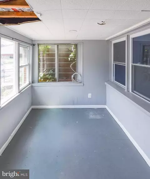 Exterior - 407 Maple Ln, Dundalk, MD 21222 photo 1 of 3