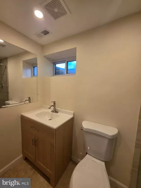 Bath - 3426 Kimble Rd, Windsor Mill, MD 21244 photo 5 of 5