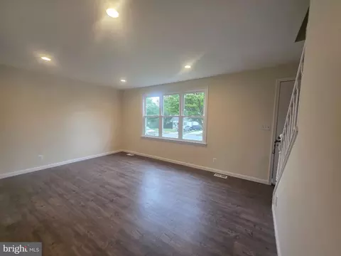 Living - 3426 Kimble Rd, Windsor Mill, MD 21244 photo 2 of 4
