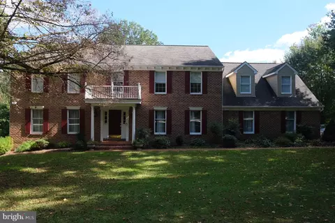 57 Montvieu Ct, Cockeysville, MD 21030