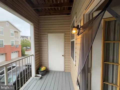 Exterior - 7206 Bogley Rd #202, Windsor Mill, MD 21244 photo 2 of 2