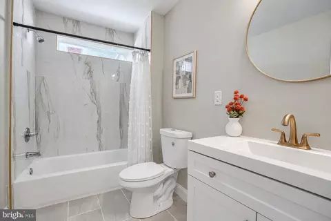 Bath - 3806 Baltimore St, Halethorpe, MD 21227 photo 1 of 6
