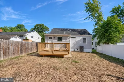 Exterior - 3806 Baltimore St, Halethorpe, MD 21227 photo 6 of 10