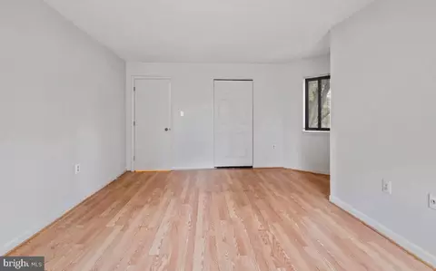 1 Windblown Ct #203, Baltimore, MD 21209 photo 5