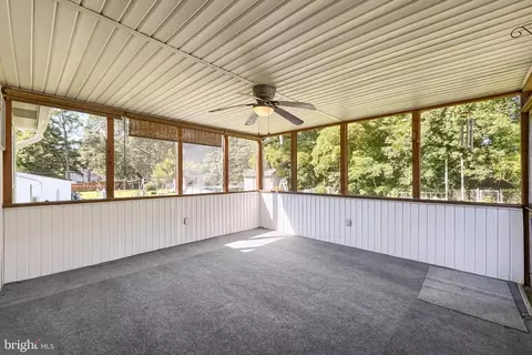 Exterior - 3712 Lambson Rd, Middle River, MD 21220 photo 2 of 4