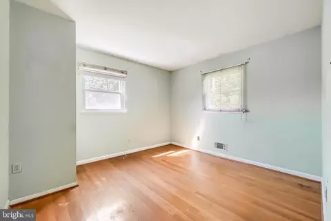 Bedroom - 3712 Lambson Rd, Middle River, MD 21220 photo 3 of 3