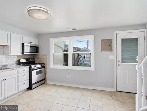 Entry Way - 2716 Yarnall Rd, Halethorpe, MD 21227 photo 1 of 2