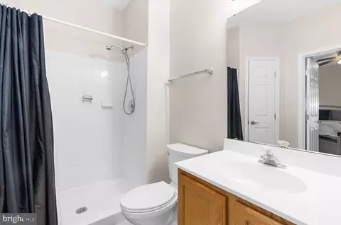 Bath - 5174 Brightleaf Ct #5174, Rosedale, MD 21237 photo 1 of 2