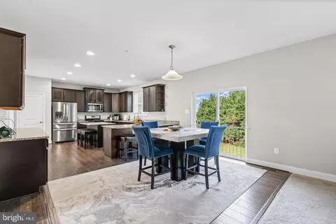 43 Stocksdale Ave, Reisterstown, MD 21136