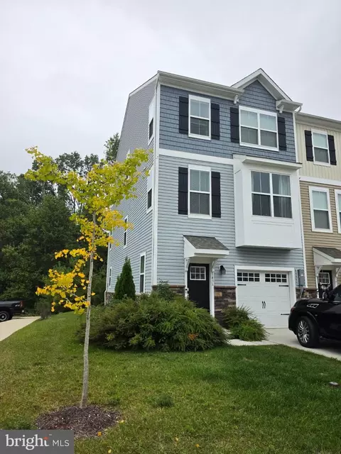 1436 Hudson View Rd, Essex, MD 21221