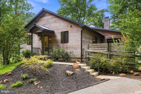 4244 Butler Rd, Reisterstown, MD 21136
