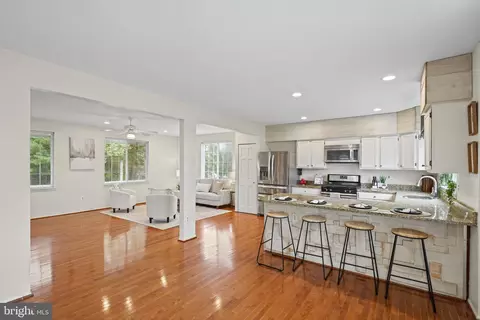 Kitchen - 121 Mariners Point Dr, Middle River, MD 21220 photo 5 of 5