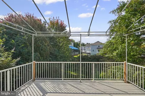 Exterior - 121 Mariners Point Dr, Middle River, MD 21220 photo 7 of 10