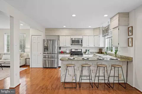 Kitchen - 121 Mariners Point Dr, Middle River, MD 21220 photo 1 of 5