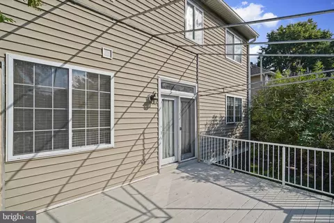 Exterior - 121 Mariners Point Dr, Middle River, MD 21220 photo 6 of 10