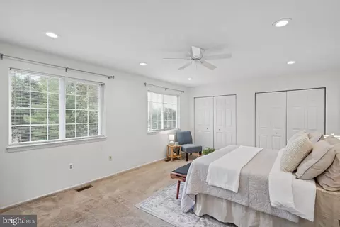 Bedroom - 121 Mariners Point Dr, Middle River, MD 21220 photo 2 of 9