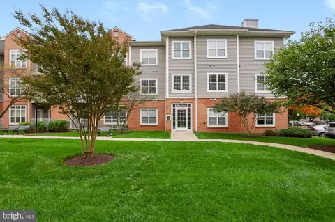 9005 Groffs Mill Dr #9005, Owings Mills, MD 21117