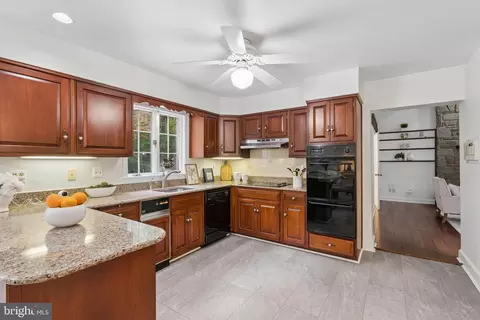 Kitchen - 300 Stonehurst Rd, Phoenix, MD 21131 photo 1 of 3