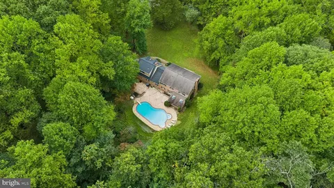 Exterior - 300 Stonehurst Rd, Phoenix, MD 21131 photo 2 of 2