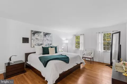 Bedroom - 300 Stonehurst Rd, Phoenix, MD 21131 photo 1 of 4