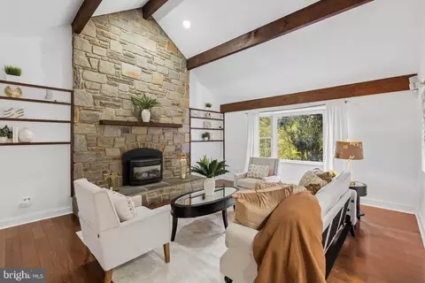 Living - 300 Stonehurst Rd, Phoenix, MD 21131 photo 1 of 5