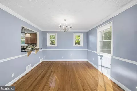 Other - 724 Charing Cross Rd, Baltimore, MD 21229 photo 1 of 15