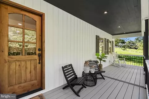 Exterior - 4701 Hydes Rd, Hydes, MD 21082 photo 3 of 5