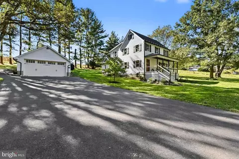 Exterior - 4701 Hydes Rd, Hydes, MD 21082 photo 4 of 5