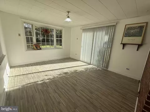 Living - 7915 Rolling View Ave, Nottingham, MD 21236 photo 3 of 3