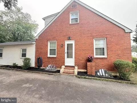 Exterior - 7915 Rolling View Ave, Nottingham, MD 21236 photo 3 of 4