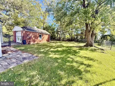 Exterior - 7915 Rolling View Ave, Nottingham, MD 21236 photo 4 of 4