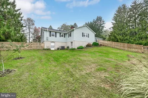 Exterior - 1308 Walker Rd, Freeland, MD 21053 photo 4 of 11