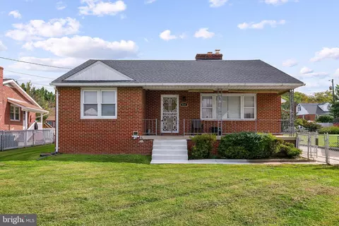 8319 Old Harford Rd, Parkville, MD 21234