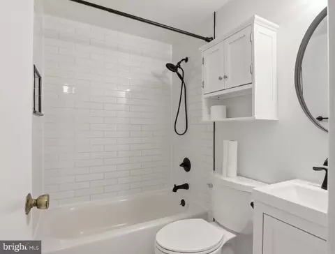 Bath - 5659 Braxfield Rd, Halethorpe, MD 21227 photo 2 of 2