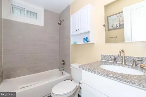 Bath - 8228 Watersedge Rd, Dundalk, MD 21222 photo 1 of 2