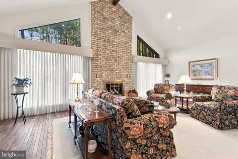 Living - Undisclosed, Upperco, MD 21155 photo 2 of 3