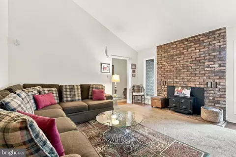 Living - Undisclosed, Upperco, MD 21155 photo 3 of 3