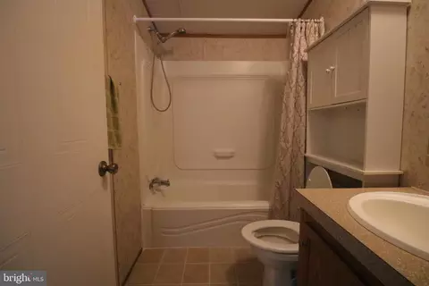 5 Cool Breeze Dr, Middle River, MD 21220 photo 11
