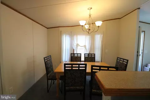 5 Cool Breeze Dr, Middle River, MD 21220 photo 16