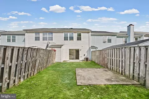 Exterior - 45 Old Knife Ct, Middle River, MD 21220 photo 3 of 3