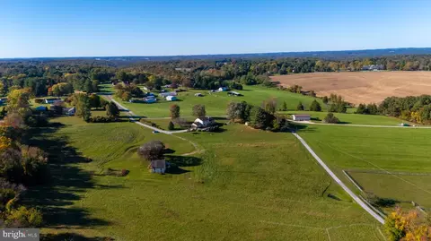 1636 Walker Rd, Freeland, MD 21053 photo 8