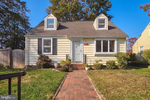 1820 Cromwood Rd, Parkville, MD 21234